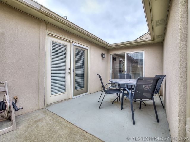 8212 S 84th Street East, Tulsa, OK 74133