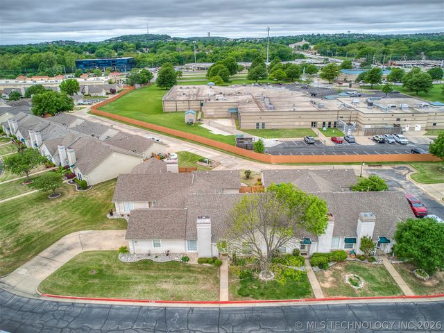 8212 S 84th Street East, Tulsa, OK 74133