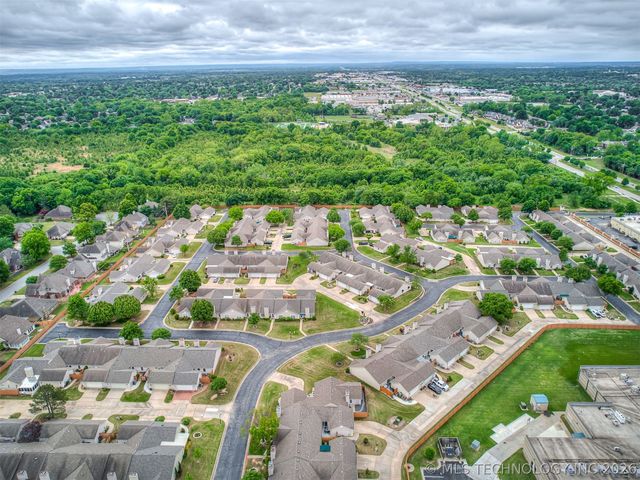 8212 S 84th Street East, Tulsa, OK 74133