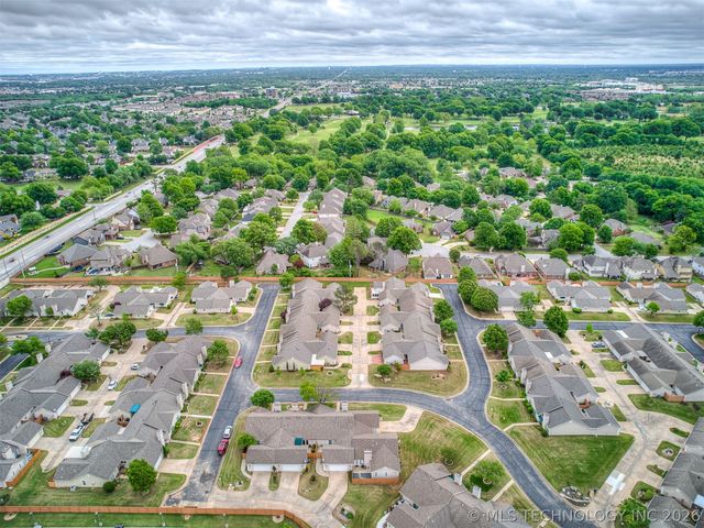 8212 S 84th Street East, Tulsa, OK 74133