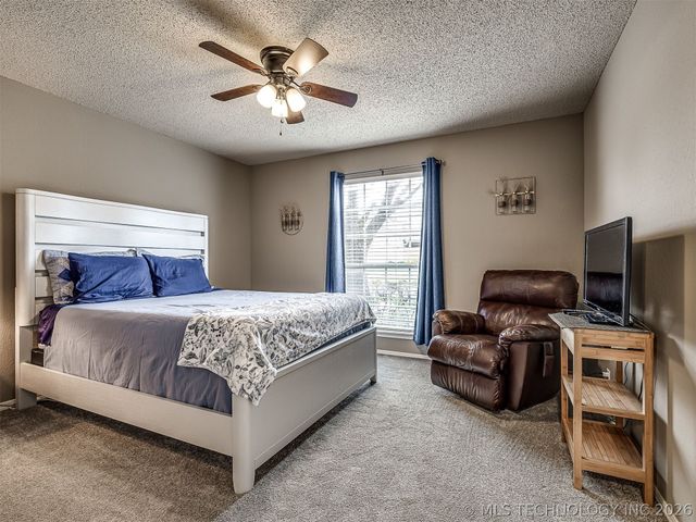 8212 S 84th Street East, Tulsa, OK 74133