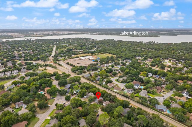 6307 Plum Tree Court, Arlington, TX 76016