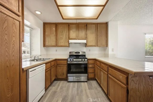 755 Spinnaker, Perris, CA 92571