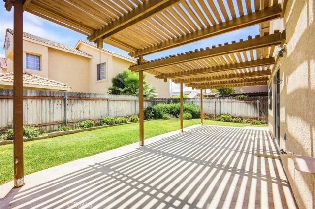 755 Spinnaker, Perris, CA 92571