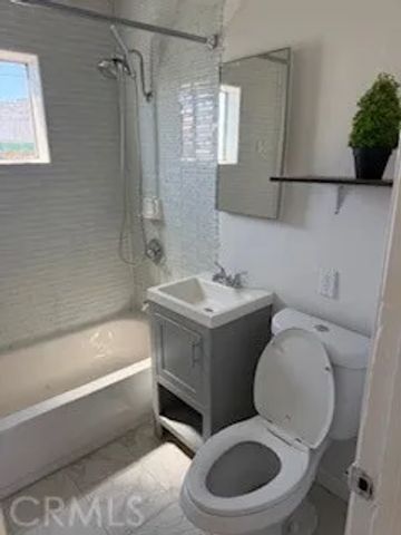 11267 Regentview D, Downey, CA 90241