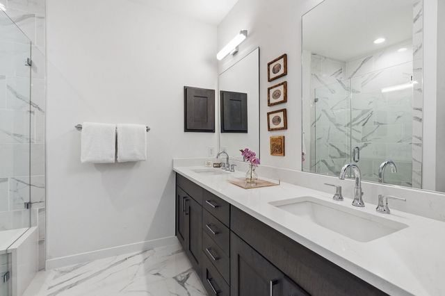 702 Ariana CT, Austin, TX 78746