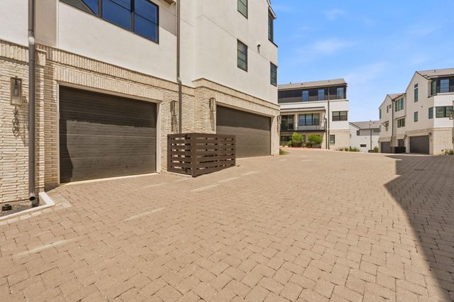 702 Ariana CT, Austin, TX 78746