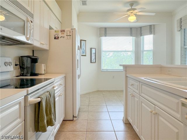 3820 Sawgrass WAY 3046, Naples, FL 34112