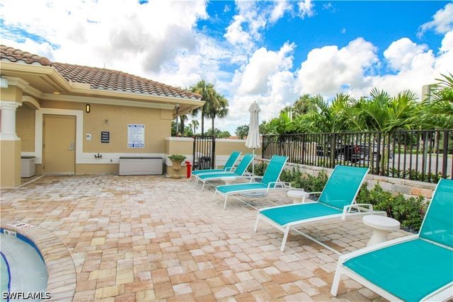 3820 Sawgrass WAY 3046, Naples, FL 34112
