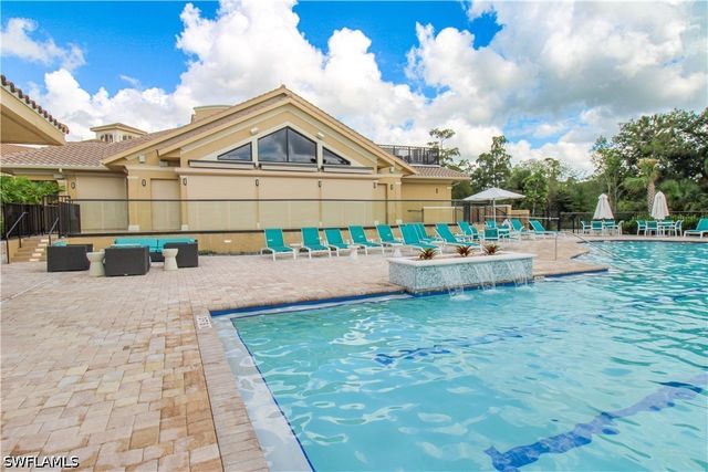 3820 Sawgrass WAY 3046, Naples, FL 34112
