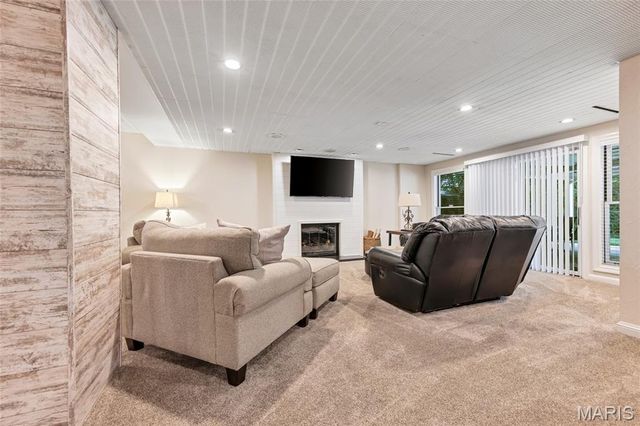 1332 Amherst Terrace Way, Chesterfield, MO 63017