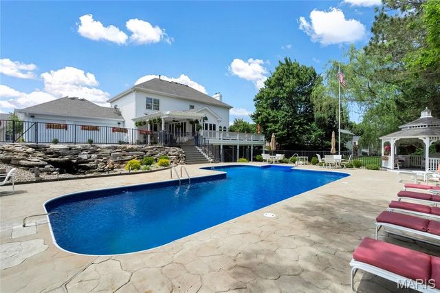 1332 Amherst Terrace Way, Chesterfield, MO 63017