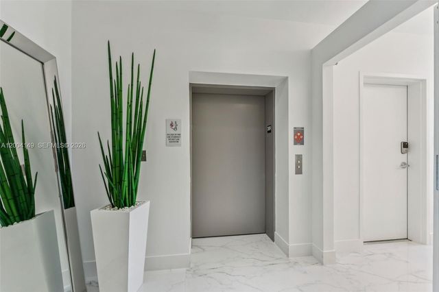 16385 Biscayne Boulevard 3001, North Miami Beach, FL 33160