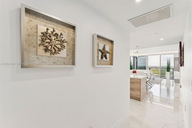 16385 Biscayne Boulevard 3001, North Miami Beach, FL 33160
