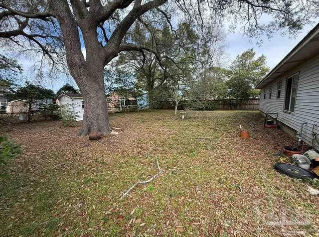 3510 Wellington Rd, Pensacola, FL 32504