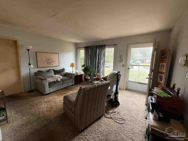 3510 Wellington Rd, Pensacola, FL 32504