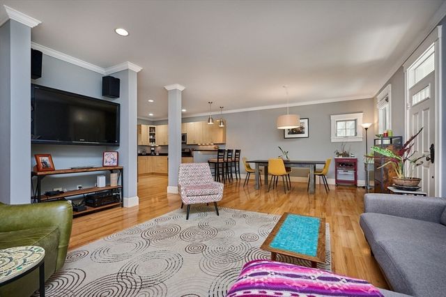 25 Union Street 2, Northampton, MA 01060