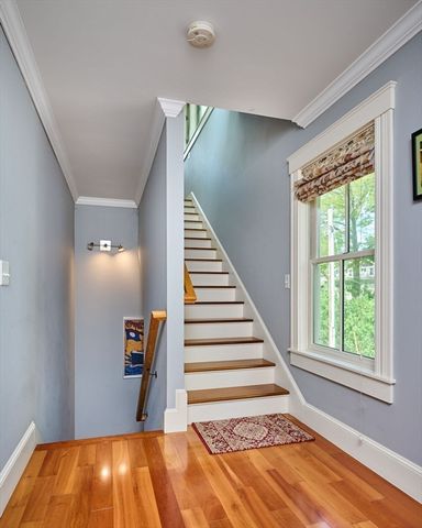 25 Union Street 2, Northampton, MA 01060