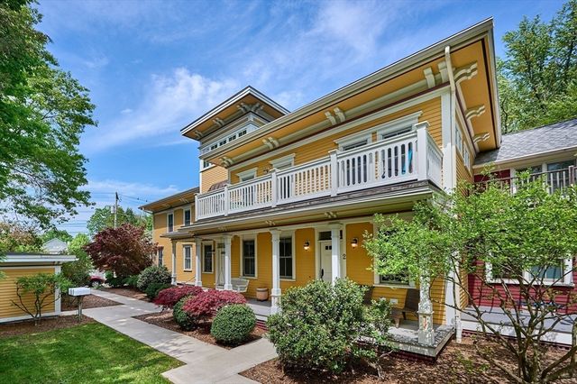 25 Union Street 2, Northampton, MA 01060