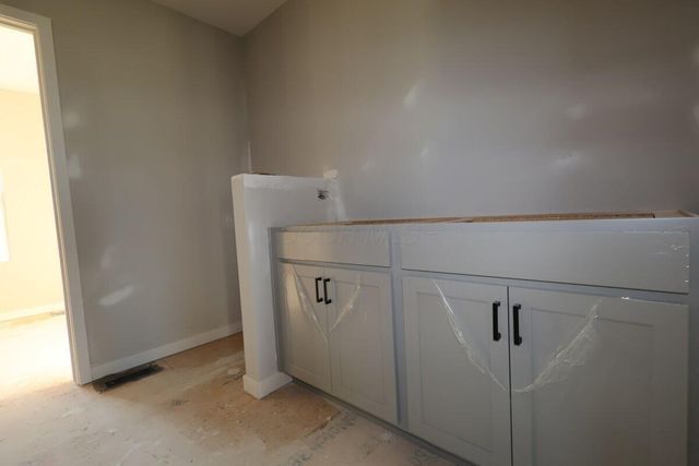 2661 Charlotte Way, Delaware, OH 43015