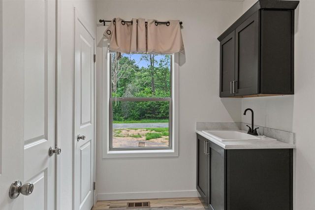 1574 OLIVE TRAIL, Nekoosa, WI 54457