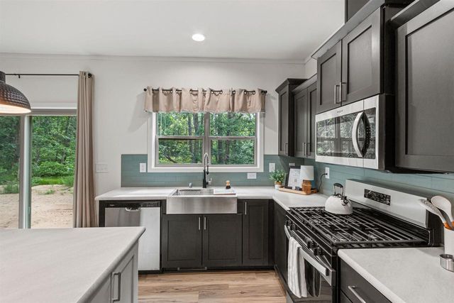1574 OLIVE TRAIL, Nekoosa, WI 54457