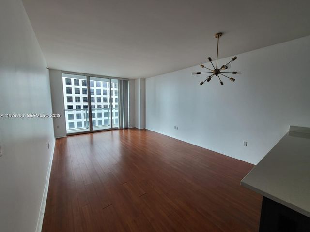 500 Brickell Ave 2906, Miami, FL 33131