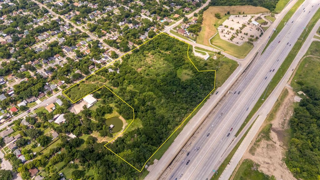 1610 Walnut Street, Grand Prairie, TX 75050