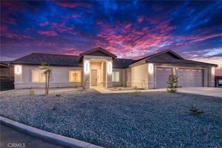 19707 Roanoke Road, Apple Valley, CA 92307