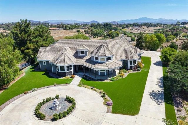 42160 Calle Barbona, Temecula, CA 92592