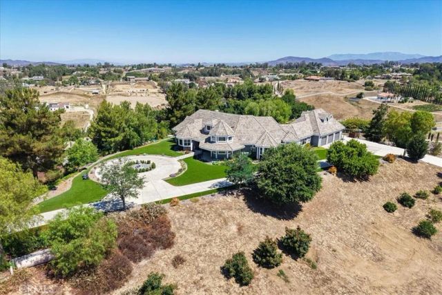 42160 Calle Barbona, Temecula, CA 92592