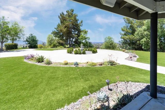42160 Calle Barbona, Temecula, CA 92592
