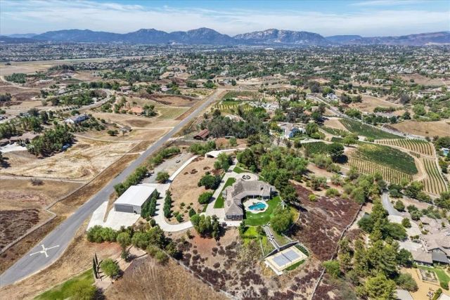 42160 Calle Barbona, Temecula, CA 92592