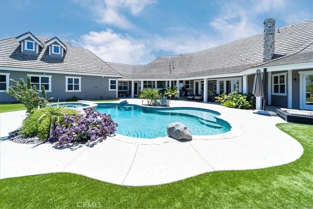 42160 Calle Barbona, Temecula, CA 92592