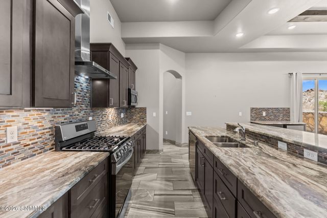 4209 Tres Ninos Drive, Las Cruces, NM 88011