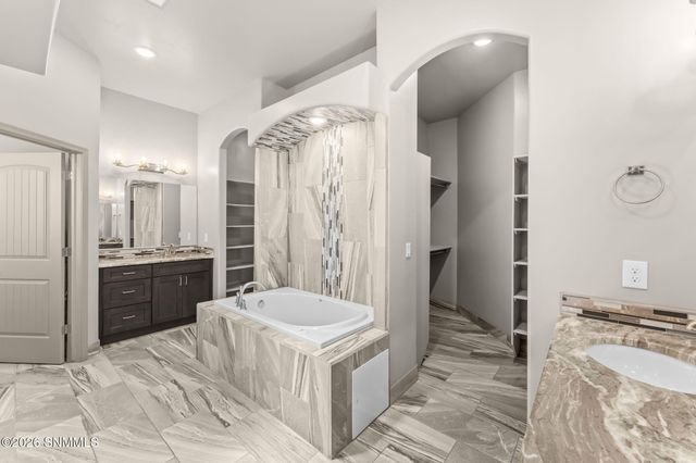 4209 Tres Ninos Drive, Las Cruces, NM 88011