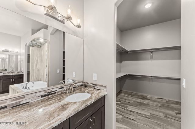 4209 Tres Ninos Drive, Las Cruces, NM 88011