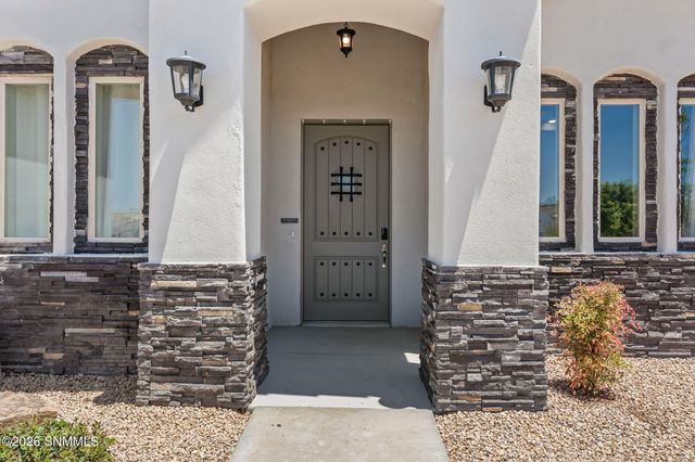 4209 Tres Ninos Drive, Las Cruces, NM 88011