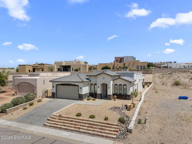 4209 Tres Ninos Drive, Las Cruces, NM 88011