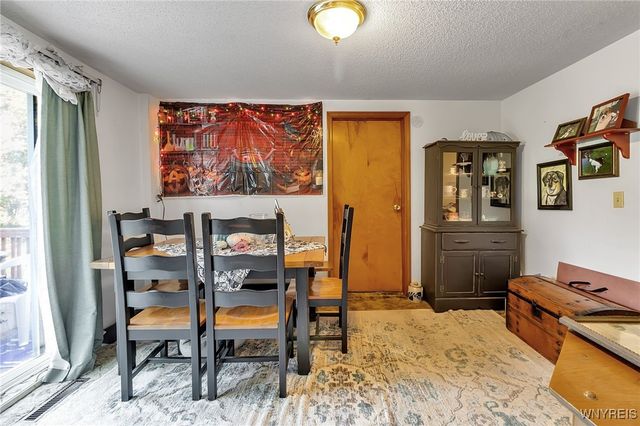 6513 East Bethany Leroy Road, Stafford, NY 14143