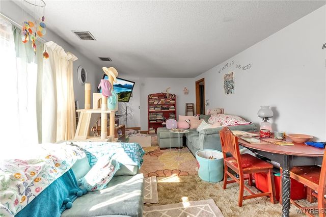 6513 East Bethany Leroy Road, Stafford, NY 14143