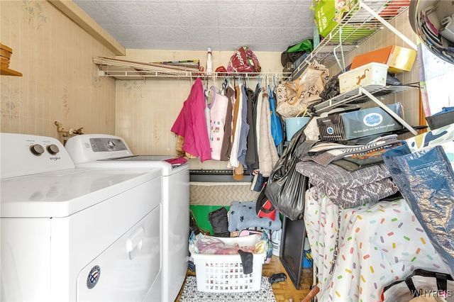 6513 East Bethany Leroy Road, Stafford, NY 14143