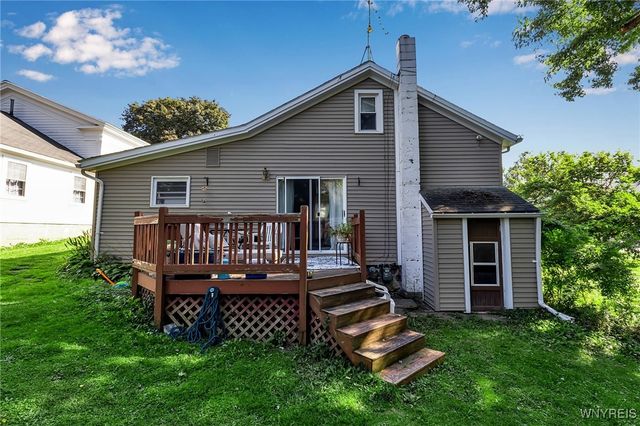 6513 East Bethany Leroy Road, Stafford, NY 14143