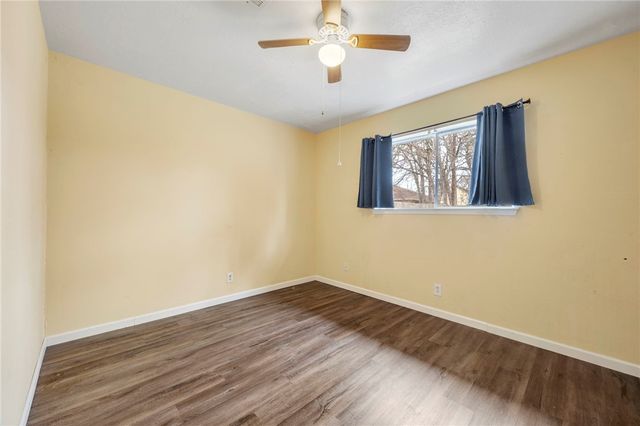 3302 Oregon Trail, Bryan, TX 77803