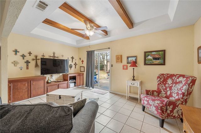 3302 Oregon Trail, Bryan, TX 77803