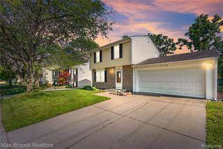 29293 Riveroak Drive, Romulus, MI 48174