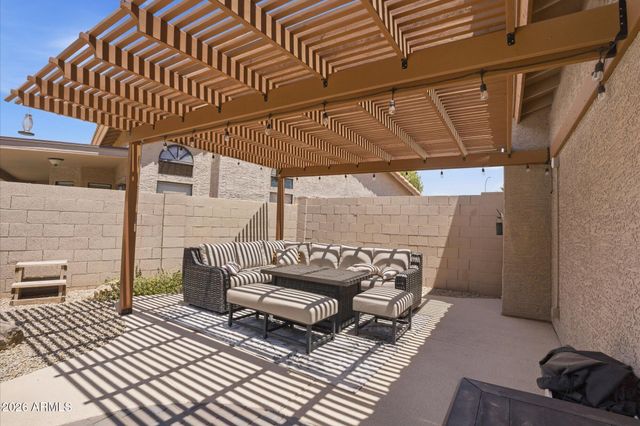 9680 S DROMEDARY Drive, Tempe, AZ 85284