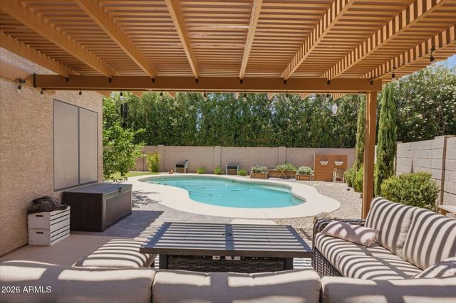 9680 S DROMEDARY Drive, Tempe, AZ 85284