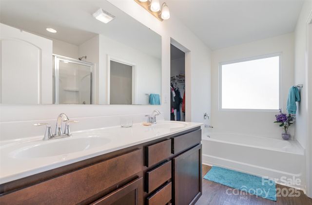 8009 Camden Crossing, Lowell, NC 28098