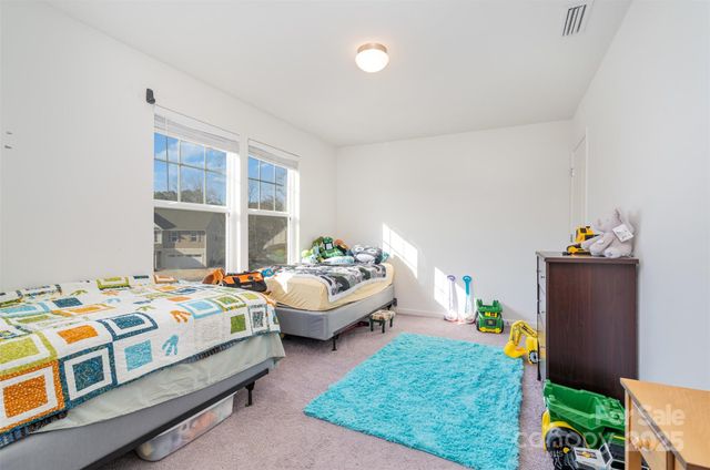 8009 Camden Crossing, Lowell, NC 28098